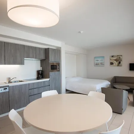 Vayamundo - מלון דירות