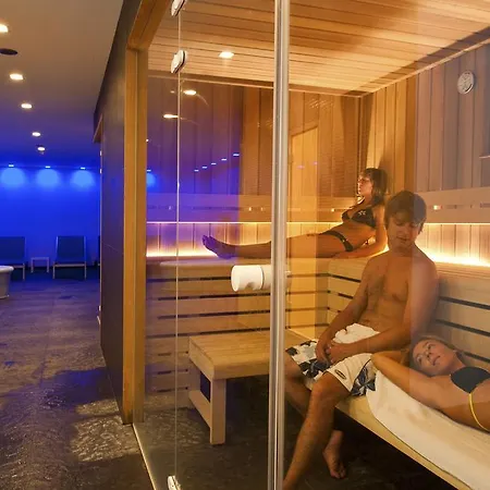 Vayamundo - 奥斯滕德