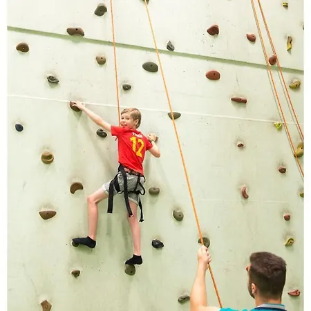 Vayamundo - Aparthotel 4*